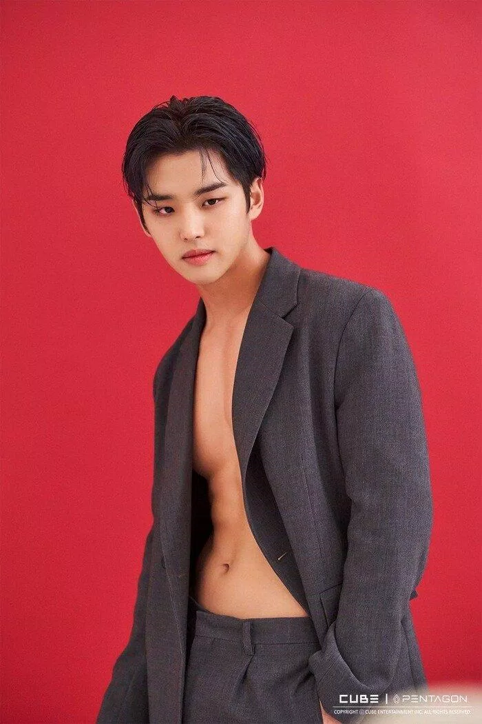 Hongseok Pentagon sinh ngày 17 tháng 4 năm 1994 (Ảnh: Internet)