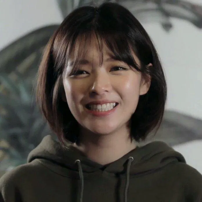 Các kiểu tóc ngắn của Jeongyeon (Ảnh: Internet).