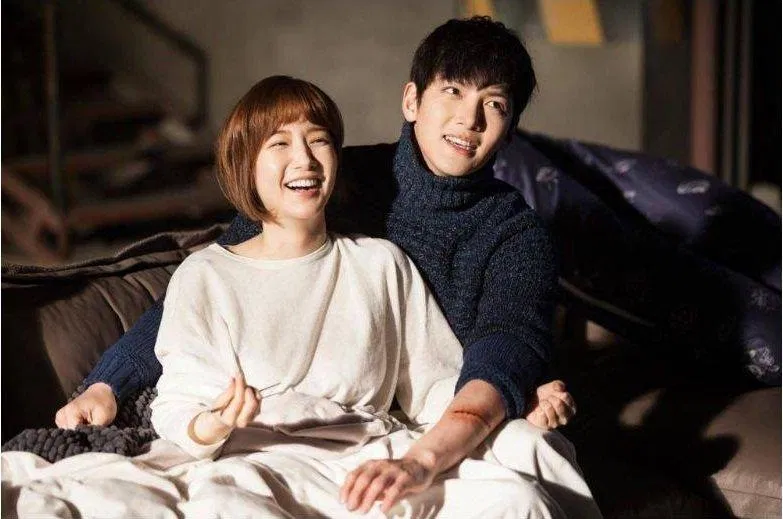 Ji Chang Wook và Park Min Young (Ảnh: Internet) Ji Chang Wook và Park Min Young (Ảnh: Internet)