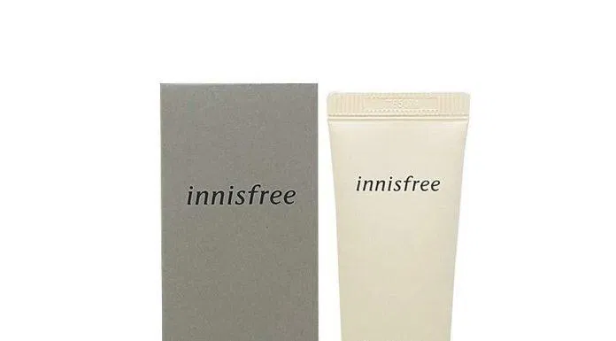 Kem lót kiềm dầu Innisfree No-Sebum Blur Primer. (ảnh: internet)