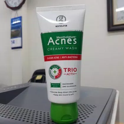 Review kem rửa mặt Acnes Creamy Wash Trio Activ: Cứu tinh