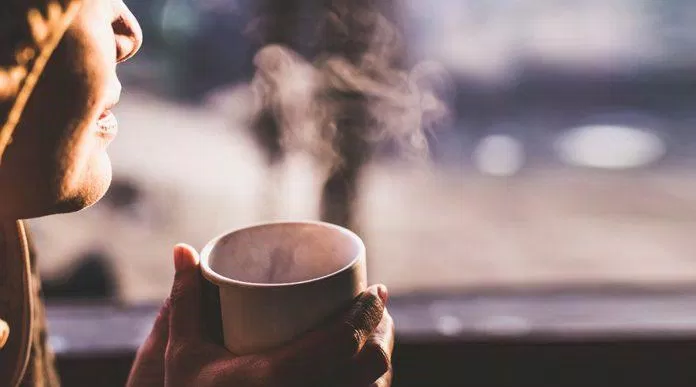 Khởi động ngày mới với tách cà phê để có một ngày làm việc hiệu quả nhé! (Nguồn: Internet). Khởi động ngày mới với tách cà phê để có một ngày làm việc hiệu quả nhé! (Nguồn: Internet).