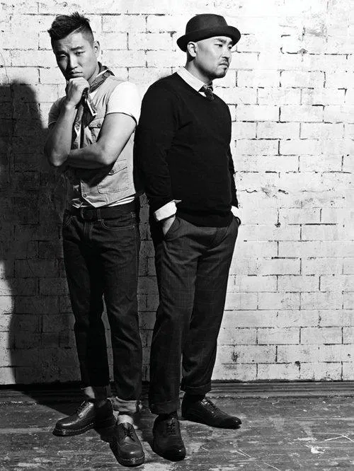 Các vấn đề trong việc quản lý của công tu LeeSsang khiến Gary cảm thấy áp lực. ( Ảnh : Internet). Các vấn đề trong việc quản lý của công tu LeeSsang khiến Gary cảm thấy áp lực. ( Ảnh : Internet).