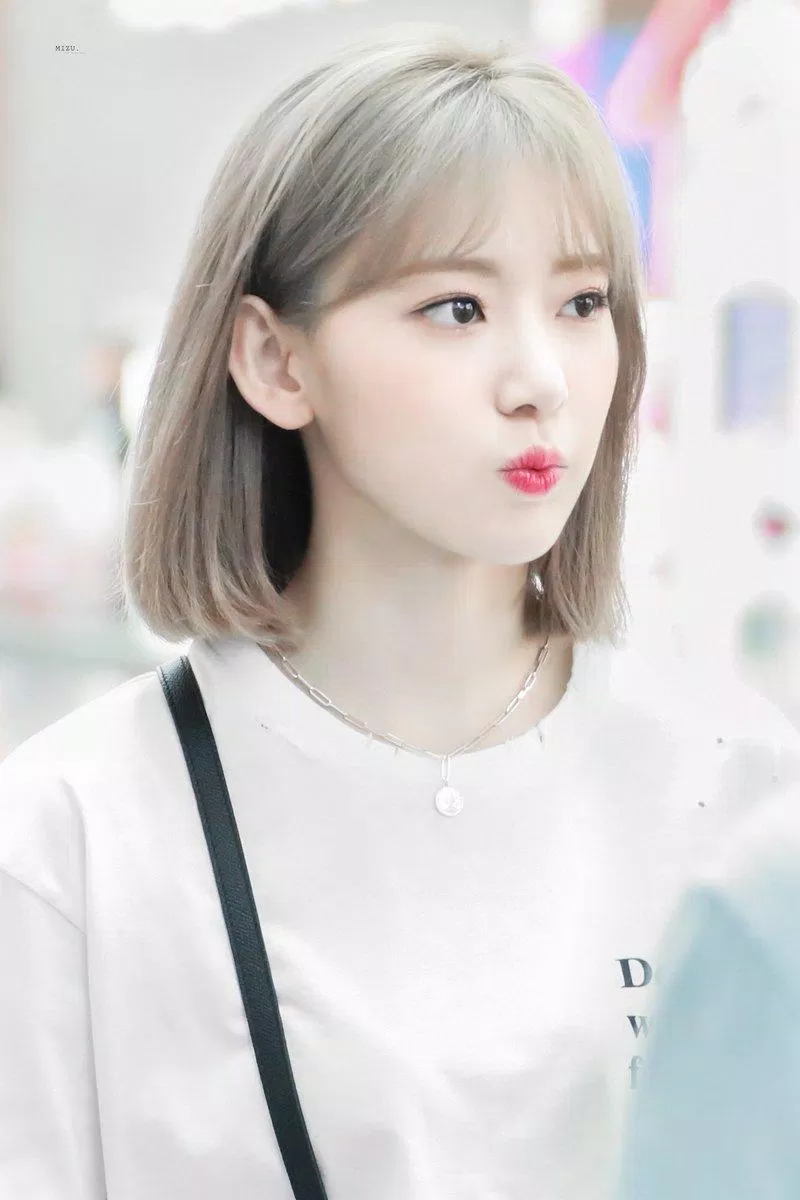 Kiểu tóc ngắn của Miyawaki Sakura (Ảnh: Internet).