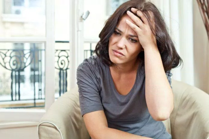 Nhăn mặt là thói quen gây lão hóa (Nguồn: Internet)