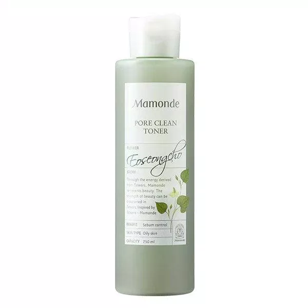 Nước cân bằng làm sạch sâu Mamonde Pore Clean Toner. 9anhr: internet)