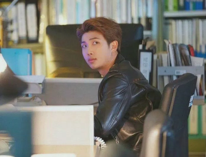RM (BTS) hoàn toàn có thể trở thành diễn viên phim hành động. (Nguồn: Internet)