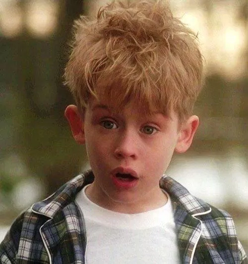 Macaulay Culkin lém lỉnh khi còn bé xíu (Ảnh: Internet). Macaulay Culkin lém lỉnh khi còn bé xíu (Ảnh: Internet).
