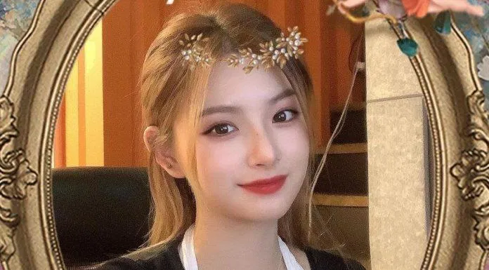 Từng đứng hạng 1 trong cuộc bình chọn thí sinh đẹp nhất Produce 48, Yiren nổi lên như một hiện tượng nhan sắc. (Nguồn: Internet) Từng đứng hạng 1 trong cuộc bình chọn thí sinh đẹp nhất Produce 48, Yiren nổi lên như một hiện tượng nhan sắc. (Nguồn: Internet)