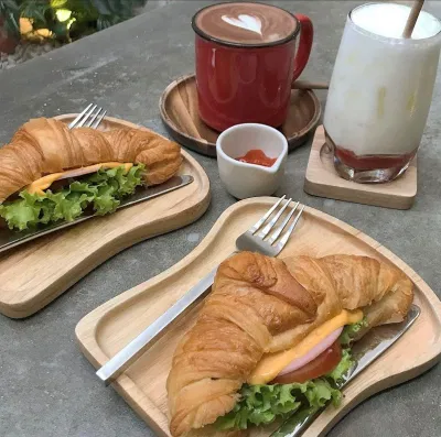 Bánh nước hấp dẫn tại quán đây (ảnh: BlogAnChoi)