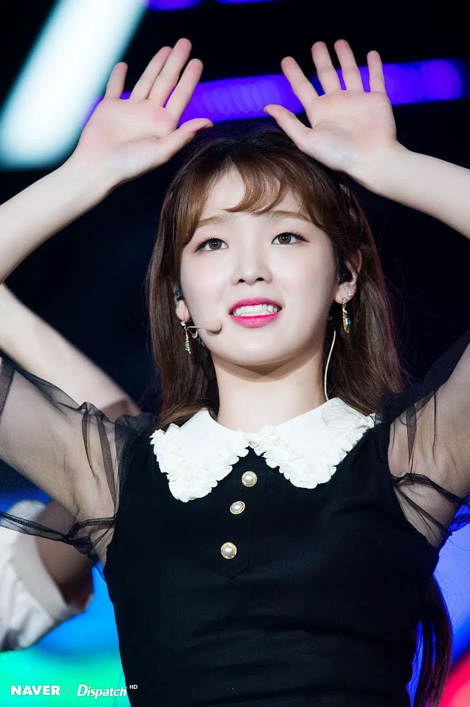 V luôn ủng hộ người bạn của mình - Seunghee (Ảnh: Internet)