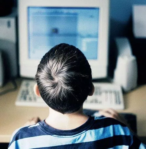 Ít vận động gây ra nhiều tác hại cho sức khỏe (Ảnh: Internet). Ít vận động gây ra nhiều tác hại cho sức khỏe (Ảnh: Internet).