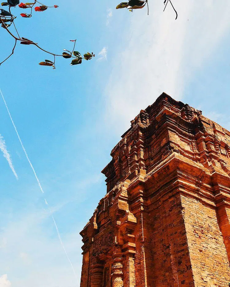 Tháp chàm Poshanư, Phan Thiết. Nguồn: Internet Tháp chàm Poshanư, Phan Thiết. Nguồn: Internet