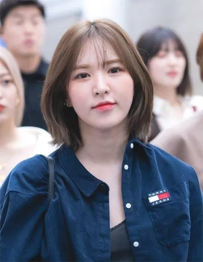 Kiểu tóc ngắn của Wendy (Ảnh: Internet). Kiểu tóc ngắn của Wendy (Ảnh: Internet).