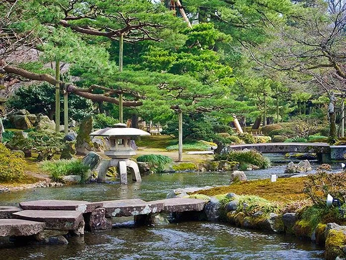 Quá trình xây dựng vườn Kenrokuen đã trải qua thời gian rất dài (Ảnh: Internet).