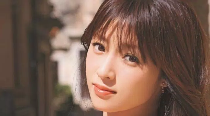Nữ diễn viên Araki Yuko đứng hạng 15 trong bảng xếp hạng những mỹ nhân Nhật Bản sở hữu khuôn mặt siêu nhỏ nhắn với 148 phiếu bình chọn của người hâm mộ. (Nguồn: Internet)