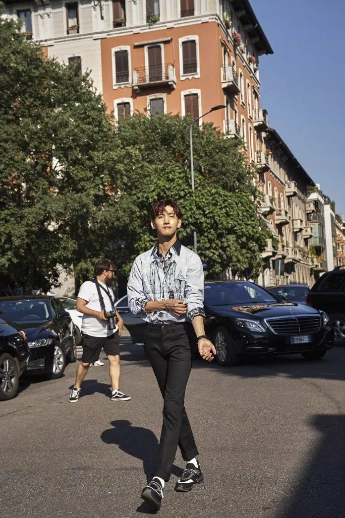 Nam thần tượng Changmin (TVXQ) sinh năm 1988, sở hữu chiều cao nổi bật 1m85. (Nguồn: Internet) Nam thần tượng Changmin (TVXQ) sinh năm 1988, sở hữu chiều cao nổi bật 1m85. (Nguồn: Internet)