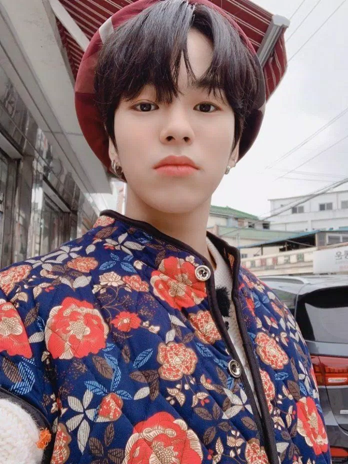 Jaehyuk sinh ngày 23 tháng 7 năm 2001,đảm nhận vai trò sub vocal kiêm rapper của boygroup TREASURE. (Nguồn: Internet) Jaehyuk sinh ngày 23 tháng 7 năm 2001,đảm nhận vai trò sub vocal kiêm rapper của boygroup TREASURE. (Nguồn: Internet)