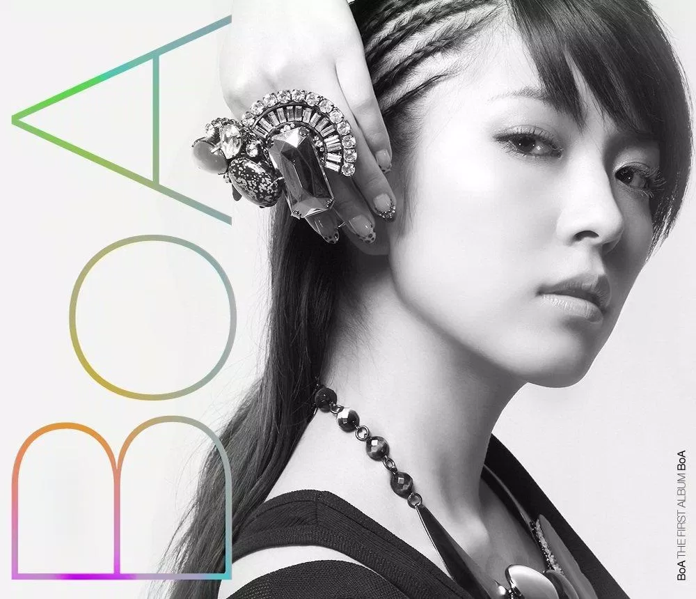 BoA với album cùng tên BoA (2009) đạt vị trí thứ 127 trên Billboard 200 (ảnh: internet)