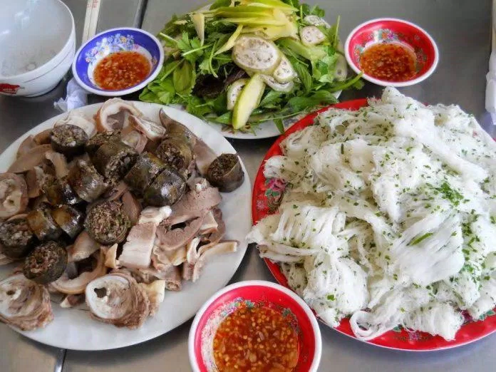 Bánh hỏi cháo lòng - Ảnh: Internet