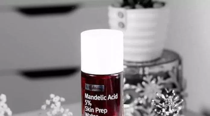 Toner By Wishtrend Mandelic Acid 5% Skin Prep Water (Nguồn: Internet).