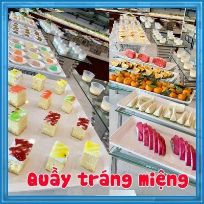 Món tráng miệng bao gồm các loại bánh và hoa quả (Nguồn: Internet) Món tráng miệng bao gồm các loại bánh và hoa quả (Nguồn: Internet)