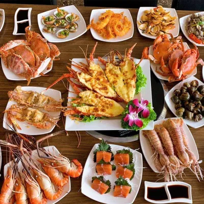 Nhiều loại hải sản đa dạng tại Dragon Sea Buffet (Nguồn: Internet) Nhiều loại hải sản đa dạng tại Dragon Sea Buffet (Nguồn: Internet)