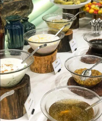 Món tráng miệng đa dạng tại SET Buffet - Hào Nam (Nguồn: Internet) Món tráng miệng đa dạng tại SET Buffet - Hào Nam (Nguồn: Internet)
