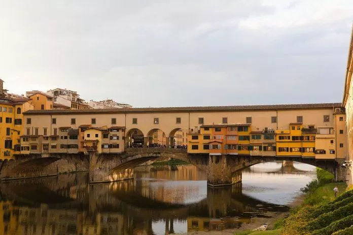 Ponte Vecchio (Ảnh: Internet). Ponte Vecchio (Ảnh: Internet).