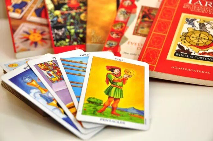 Ý Nghĩa Lá Bài Sâu (Nguồn: Tarot), Ý Nghĩa Lá Bài Sâu (Nguồn: Tarot),