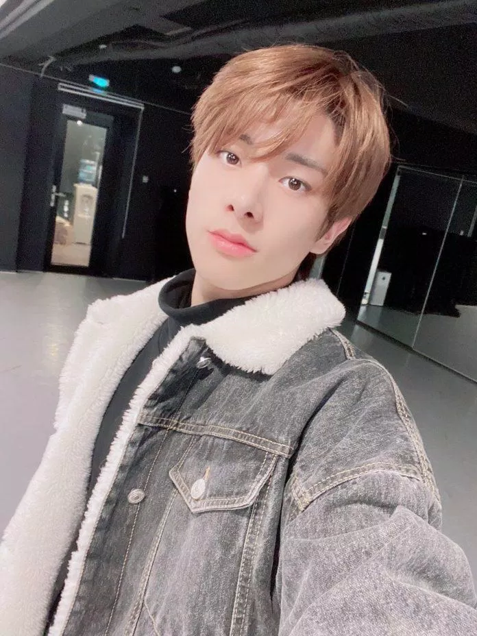 Jake sinh ngày 15 tháng 11 năm 2002, đảm nhận vai trò rapper và dancer trong boygroup ENHYPEN. (Nguồn: Internet) Jake sinh ngày 15 tháng 11 năm 2002, đảm nhận vai trò rapper và dancer trong boygroup ENHYPEN. (Nguồn: Internet)