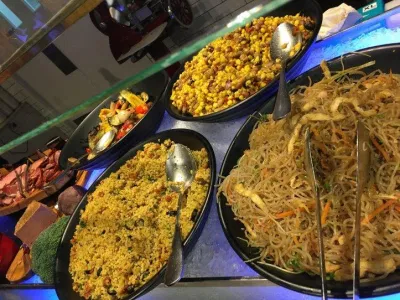 Các món ăn kèm nấu sẵn: couscous, rau củ nướng, salad bắp nướng, salad kiểu Thái (Ảnh: Internet). Các món ăn kèm nấu sẵn: couscous, rau củ nướng, salad bắp nướng, salad kiểu Thái (Ảnh: Internet).