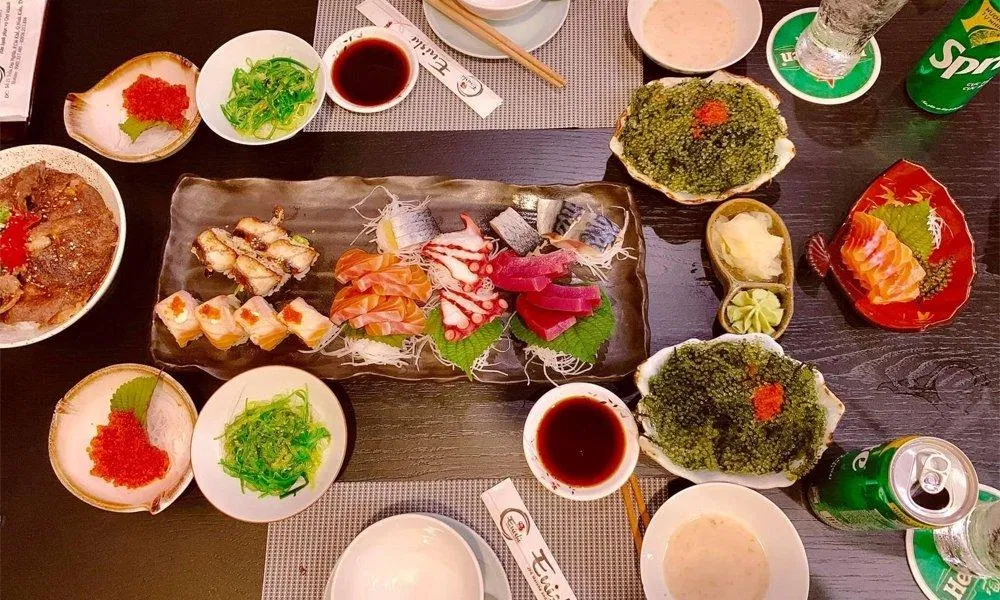 Buffet Enishi Cần Thơ là nơi thu hút khá nhiều thực khách (Nguồn: Facebook Buffet Enishi Cần Thơ)