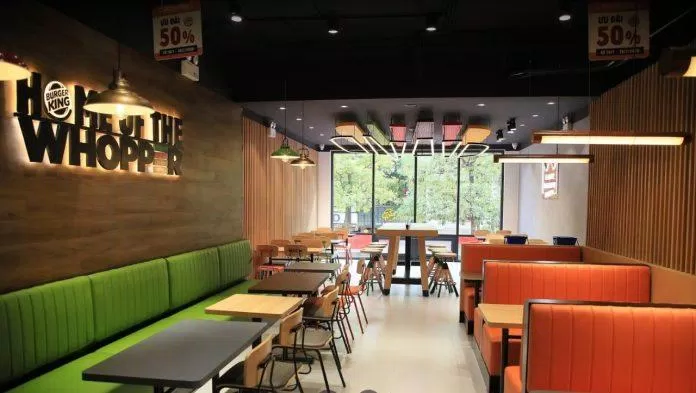 Không gian tại Burger King (Nguồn: Internet) Không gian tại Burger King (Nguồn: Internet)