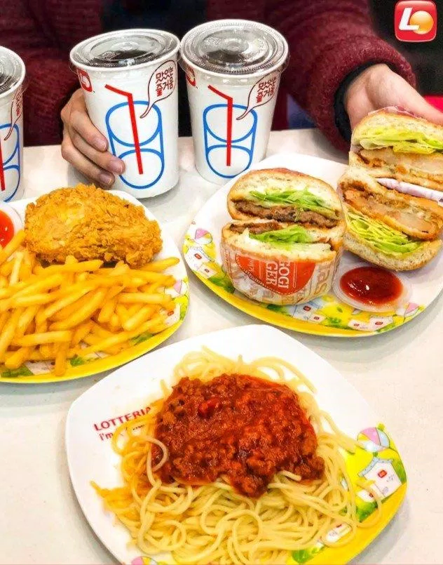 Đồ ăn tại Lotteria (Nguồn: Internet) Đồ ăn tại Lotteria (Nguồn: Internet)