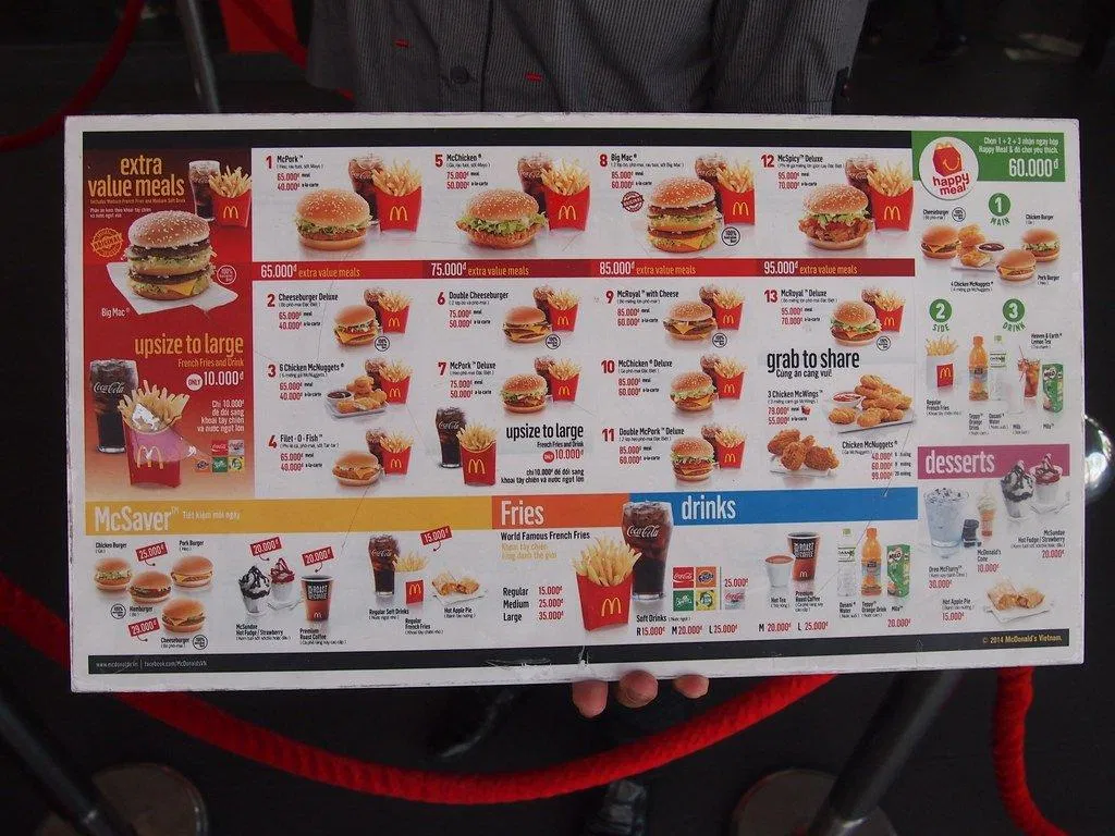 Menu của McDonald's (Nguồn: Internet) TOP 8 cửa hàng fast food được yêu thích nhất tại Hà Nội: Lựa chọn đáng thử cho người bận rộn bận rộn Burger King Circle K cửa hàng cửa hàng tiện lợi Cửa hàng tiện lợi 24h Circle K fast food fast food hà nội gà rán Gà rán Popeyes Hà Nội Jollibee KFC list List 5 List cửa hàng fast food hà nội list shop lotteria McDonalds người bận rộn Popeyes thông tin thức ăn nhanh thực đơn Thực đơn của Burger King Thực đơn của Cửa hàng tiện lợi 24h Circle K Thực đơn của Gà rán Popeyes Thực đơn của Jollibee Thực đơn của KFC Thực đơn của Lotteria Thực đơn của McDonald s Thực đơn của Valhalla Grill tiện lợi top 8 Top 8 cửa hàng fast food được yêu thích nhất tại Hà Nội lựa chọn đáng thử cho người bận rộ top cửa hàng fast food hà nội top quán ngon Valhalla Grill