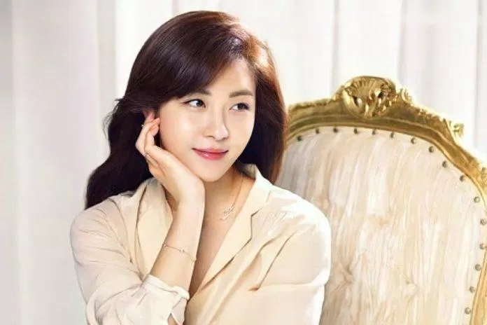 Ha Ji Won nữ diễn viên nổi tiếng những năm 2000. (Nguồn: Internet)