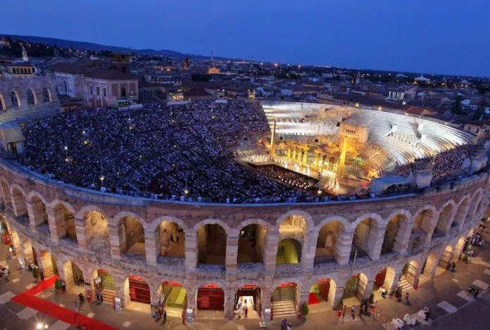 Hí trường Verona (Ảnh: Internet). Hí trường Verona (Ảnh: Internet).