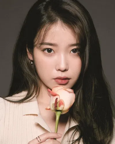 IU (Ảnh: Internet)