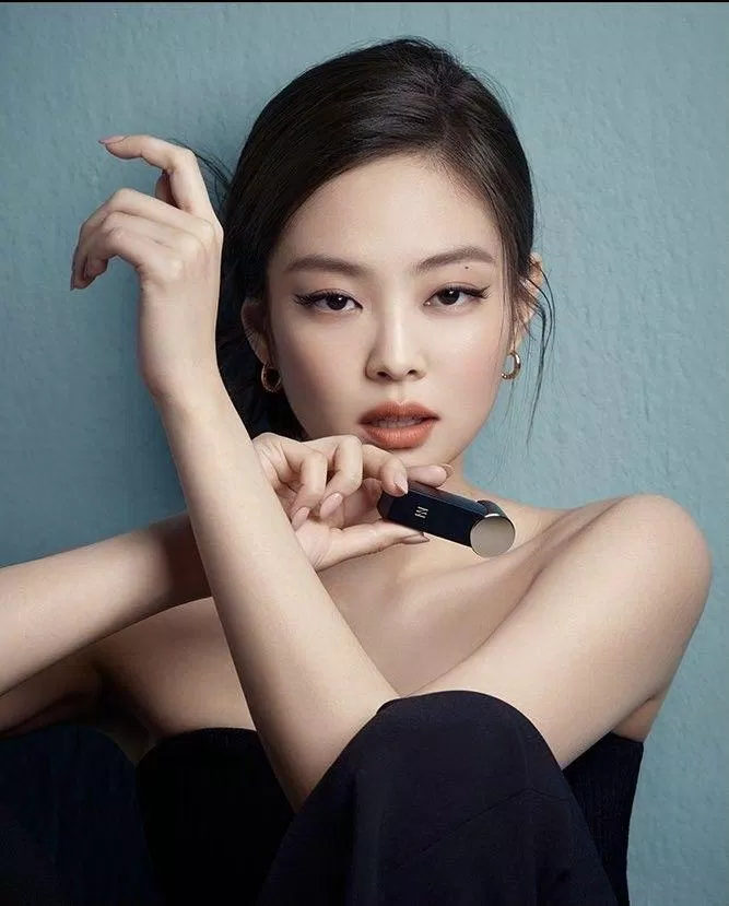 Jennie đã giúp Hera comeback thành công vang dội (Ảnh: Internet). Jennie đã giúp Hera comeback thành công vang dội (Ảnh: Internet).