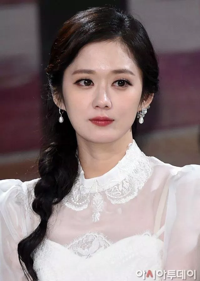 Jang Na Ra nữ ca sĩ huyền thoại đã chuyển đổi sang lĩnh vực diễn xuất thành công. (Nguồn: Internet)