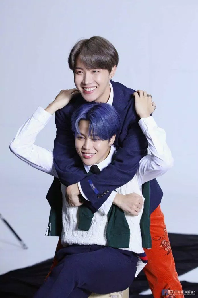 Ngay lần đầu gặp gỡ, Jimin đã nghĩ J-Hope là nhân viên của Big Hit (Ảnh: Internet)