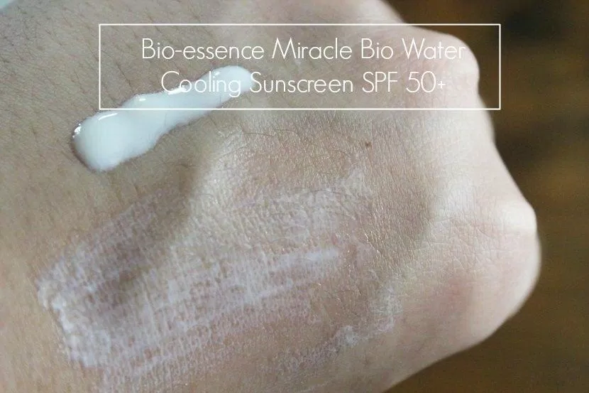 Kem chống nắng Bio-Essence có kết cấu màu trắng đục (Nguồn: Internet) Kem chống nắng Bio-Essence có kết cấu màu trắng đục (Nguồn: Internet)