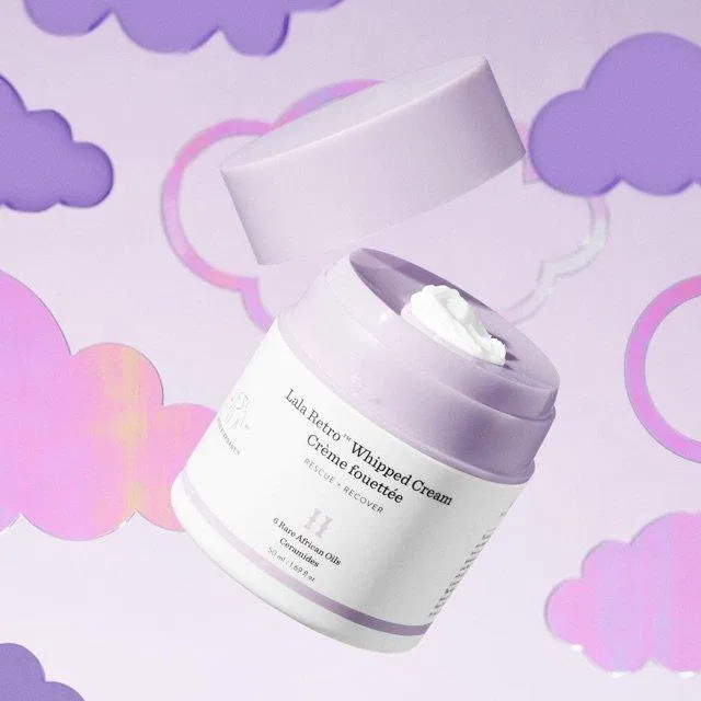 Kem dưỡng ẩm Drunk Elephant Lala Retro Whipped Cream là dòng kem dưỡng ẩm high- end cao cấp. (Nguồn: Internet).