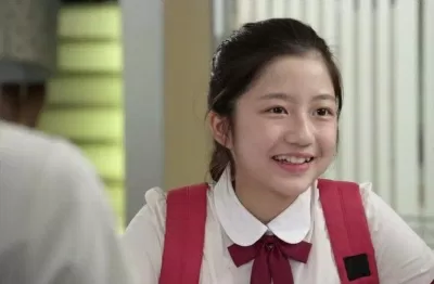 Kim Hyun Soo sở hữu vẻ đẹp hoàn hảo (Nguồn ảnh: Internet). Kim Hyun Soo sở hữu vẻ đẹp hoàn hảo (Nguồn ảnh: Internet).