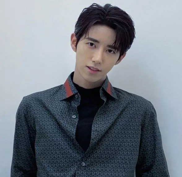 Kwanghee có nhóm bạn ấn tượng do tính cách hướng ngoại của mình. (Nguồn: Internet)