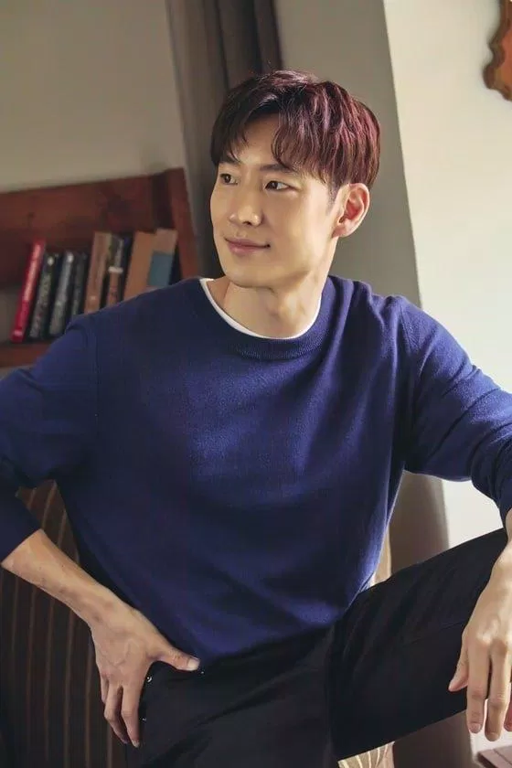 Lee Je Hoon xác nhận sẽ tham gia ít nhất 2 bộ phim truyền hình sắp tới. (Nguồn: Internet)