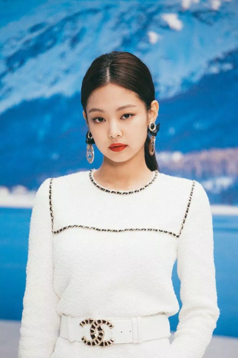 Jennie (BLACKPINK) đã làm việc với Chanel với tư cách là Muse (nàng thơ) và đại sứ của họ từ đầu năm 2018. (Nguồn: Internet)