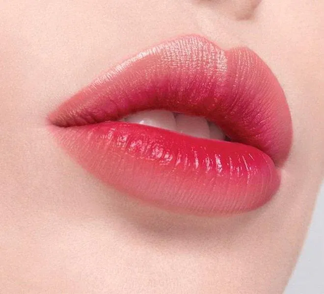 Công thức mix son giúp cho đôi môi thêm thu hút (Nguồn: Internet) Công thức mix son giúp cho đôi môi thêm thu hút (Nguồn: Internet)