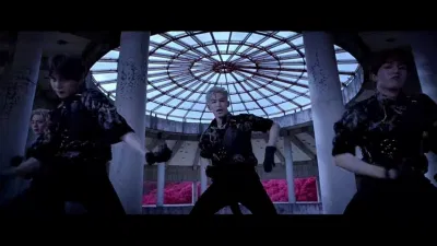 MV “TO BE OR NOT TO BE” của ONEUS (ảnh: internet)